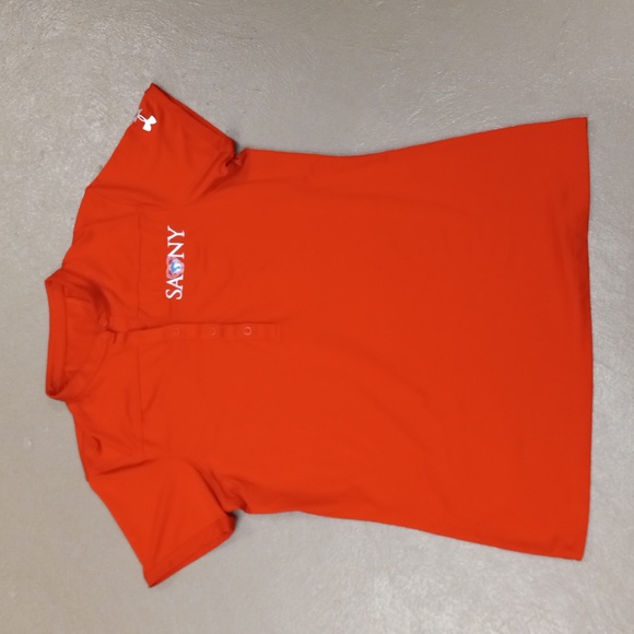 SANY BLACK NORTHFACE JACKET, BURGUNDY LONGSLEEVE 3/4 ZIP, RED SHORT SLEEVE SHIRT - Picture 9 of 16